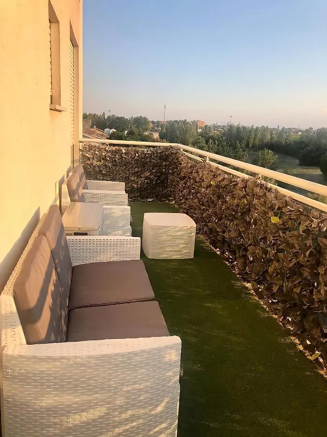 Da Ori Apartment Ravenna Homestay
